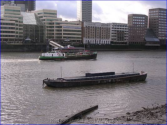 London033.JPG